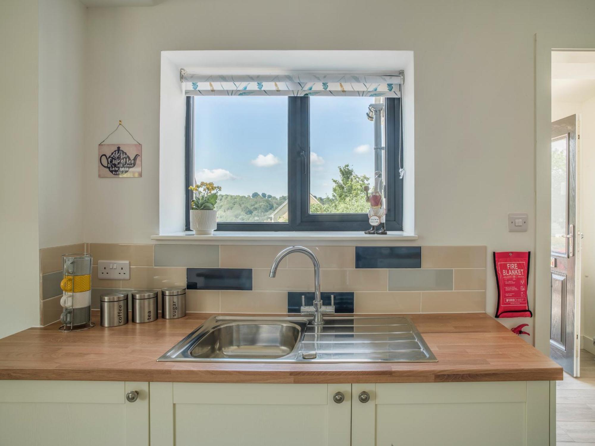 Stunning Modern Apartment In The Cotswolds Chalford ภายนอก รูปภาพ